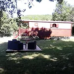 La Grange D'emile Gites, Roulottes Et Piscine *