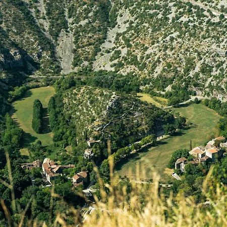 La Grange D'emile Gites, Roulottes Et Piscine Campsite Blandas